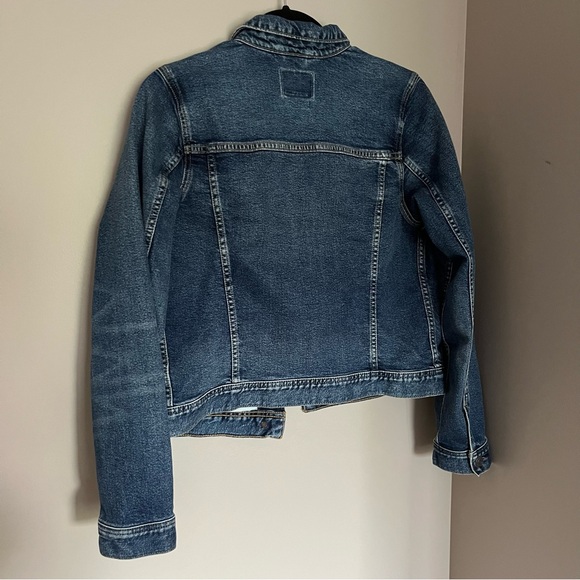 American Eagle Strigid Classic Denim Jacket in Blue - Picture 3 of 7